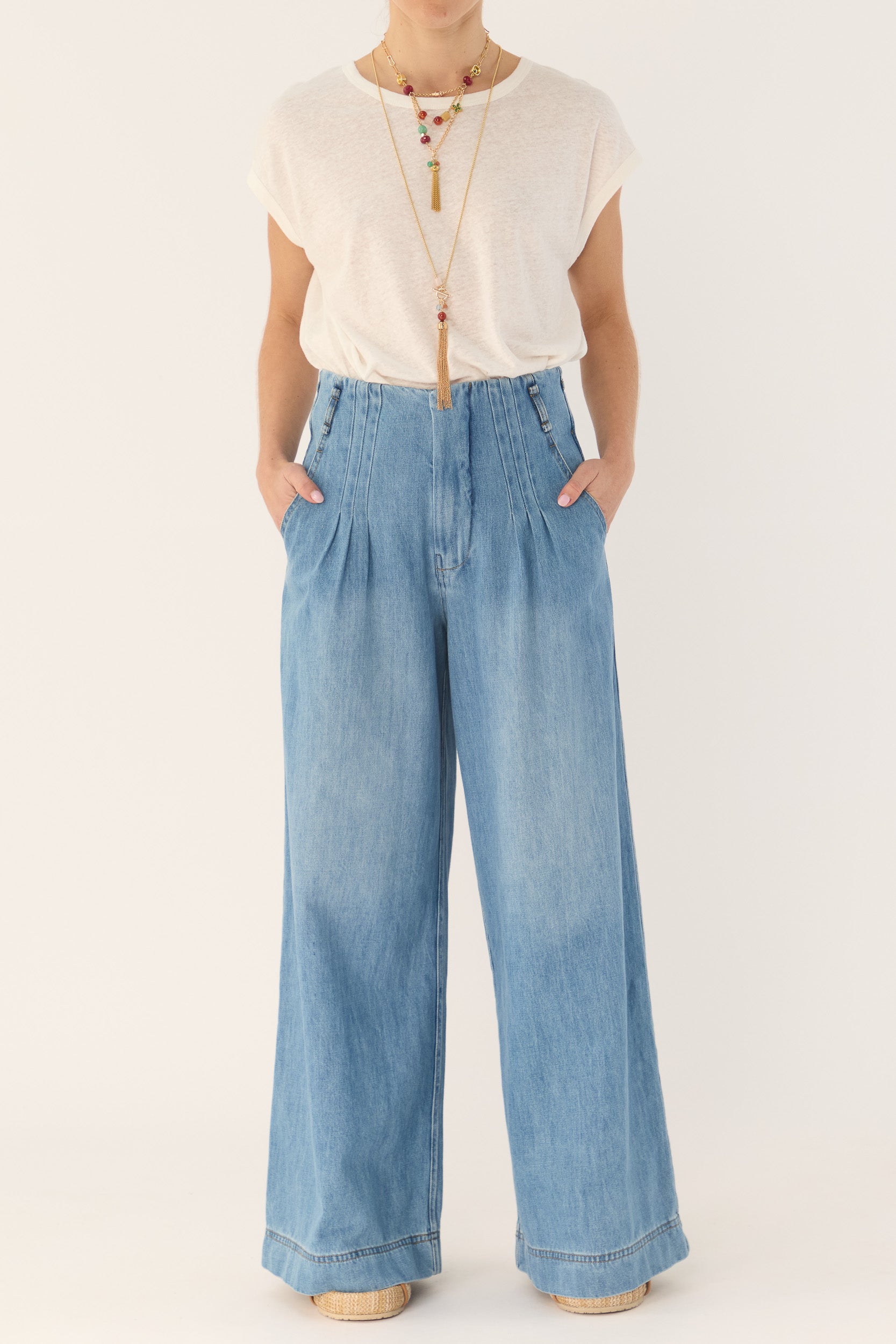 Sawyer Basic Cotton-Linen T-Shirt