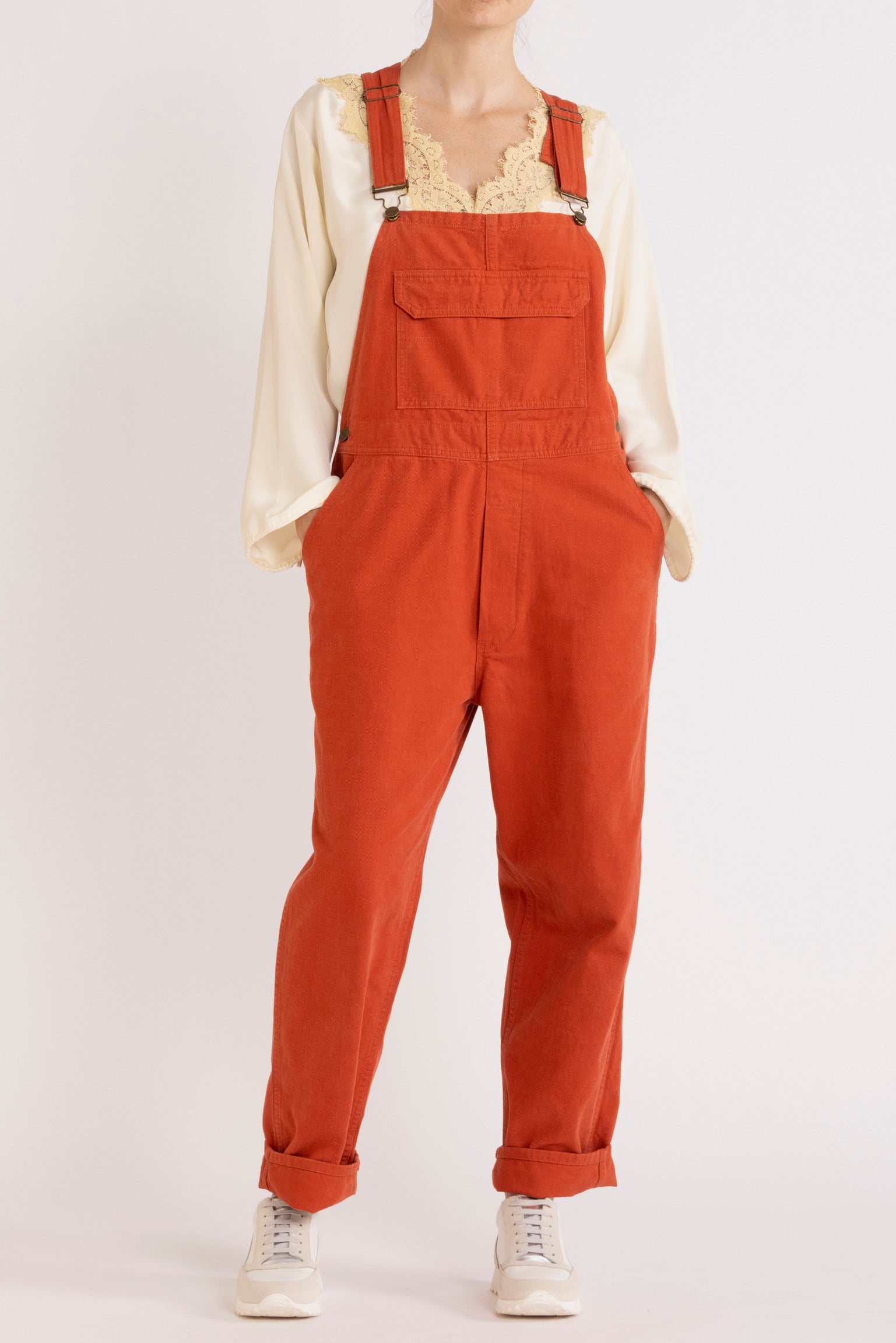 Ensemble - Nettie Long Sleeve Top, Melina Overalls & FLANNEL Sneaker