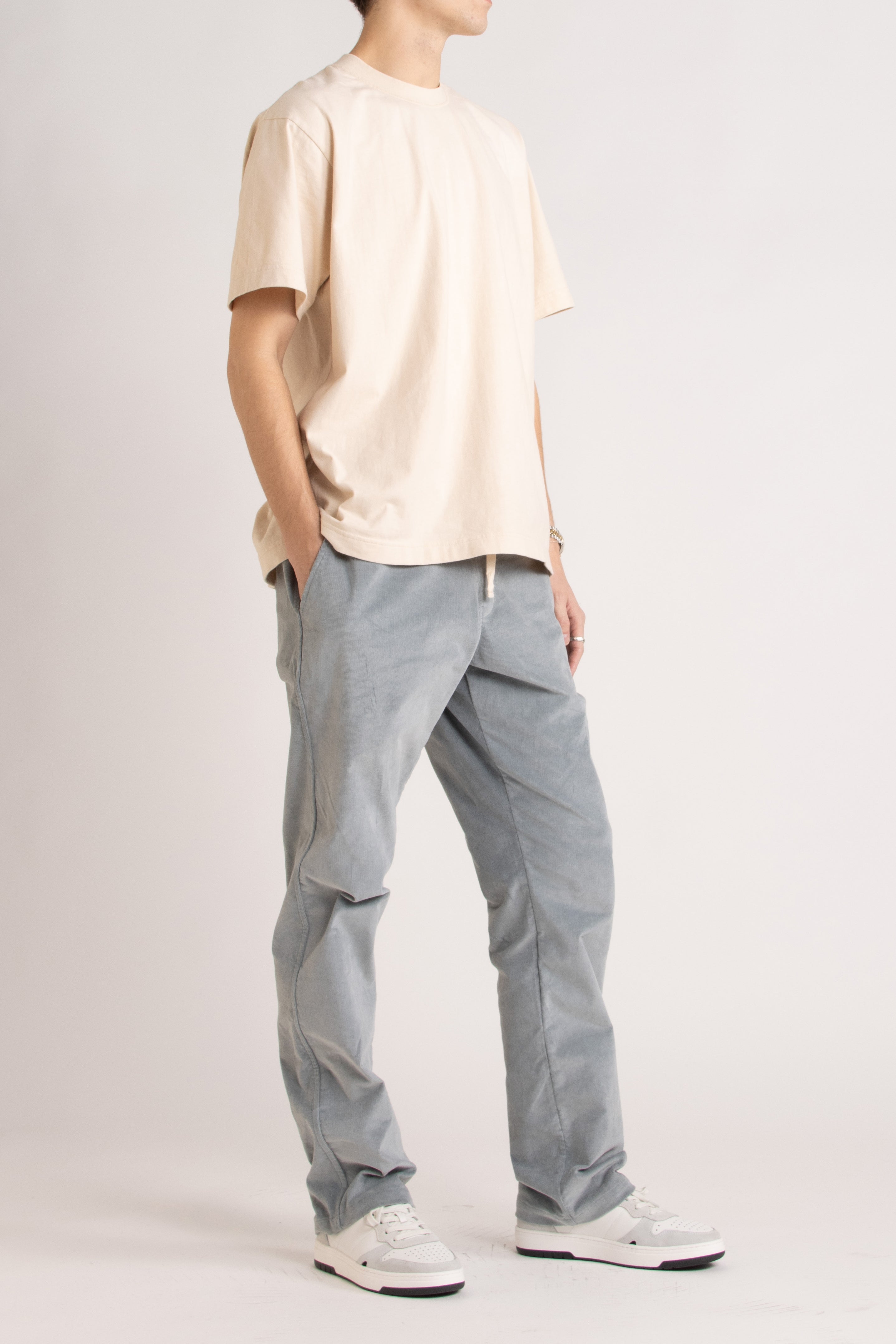 Ensemble - Duke T-Shirt, Rowan Pant & Klein Sneaker