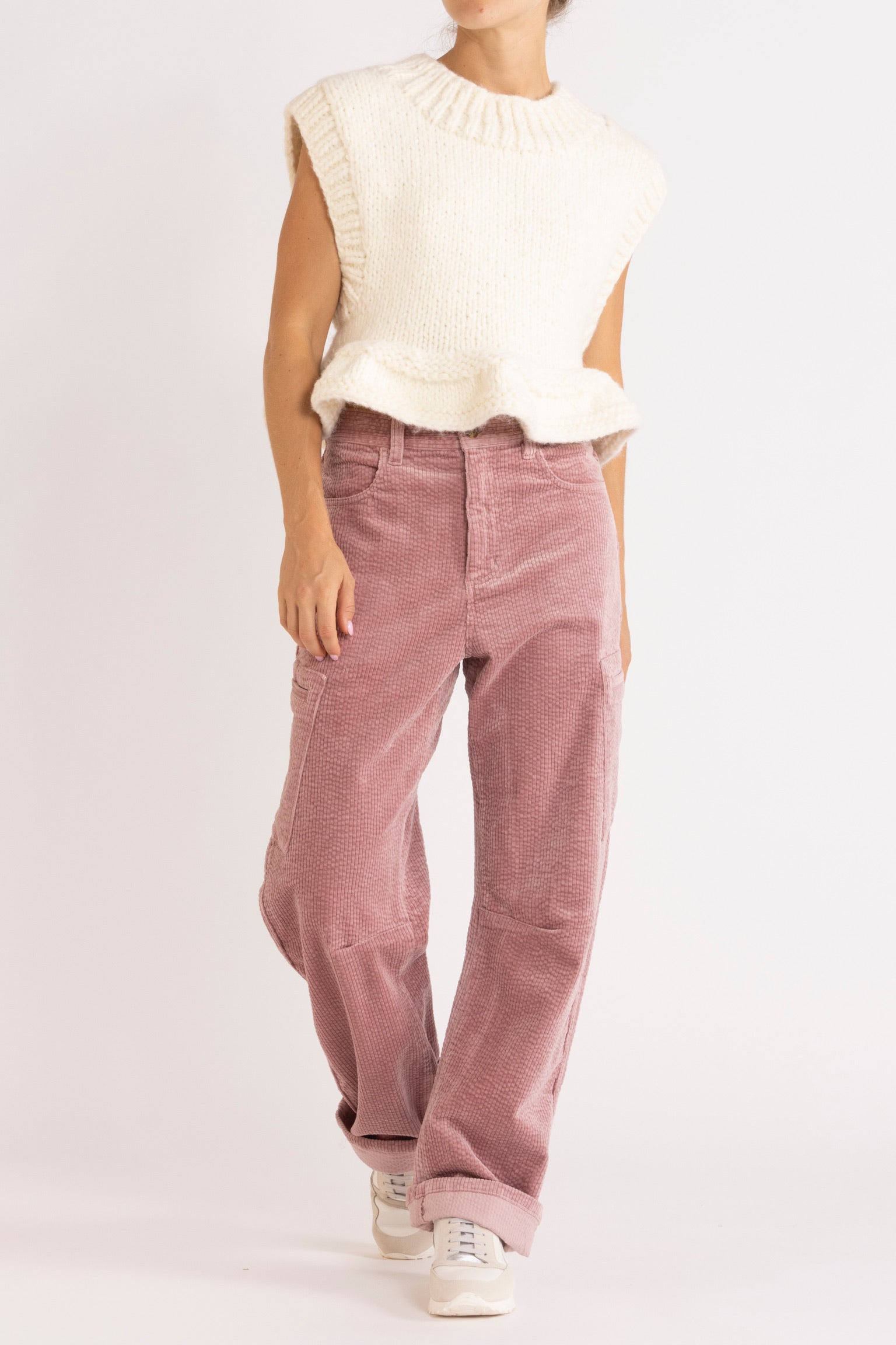 Ensemble - Opal Vest, Dune Pant & FLANNEL Sneaker